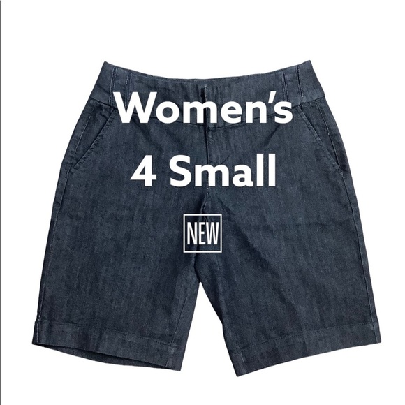 Women's Roz & Ali 4 S Small Navy Blue Khakis Chino Bermuda Jeans Shorts NWOT - Picture 2 of 8